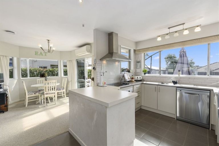 Photo of property in 51 Kennedy Drive, Levin, 5510