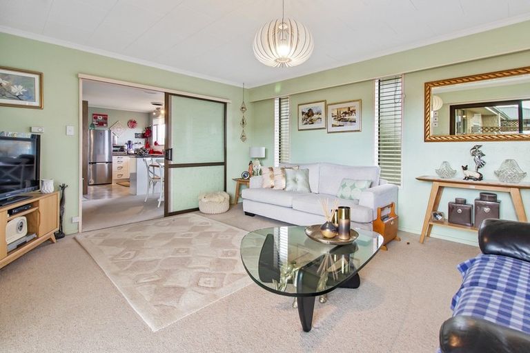 Photo of property in 140 High Street, Waimate, 7924