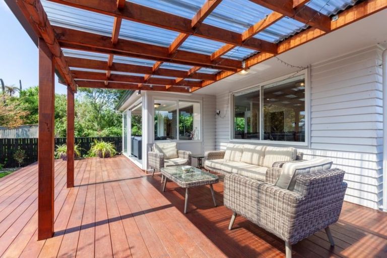 Photo of property in 8 Massey Street, Westown, New Plymouth, 4310