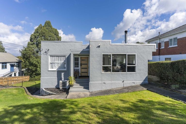 Photo of property in 16 Abbotsford Road, Green Island, Dunedin, 9018