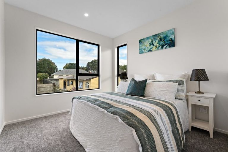Photo of property in 3/27 Taikata Road, Te Atatu Peninsula, Auckland, 0610