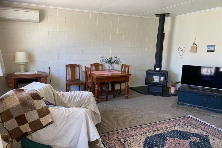 Photo of property in 200 Lumsden Road, Akina, Hastings, 4122