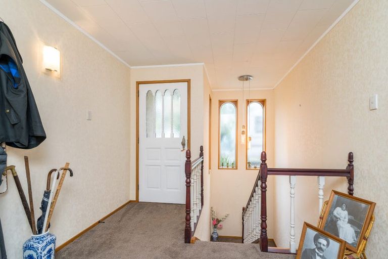 Photo of property in 5 Clyde Street, Kinmont Park, Mosgiel, 9024