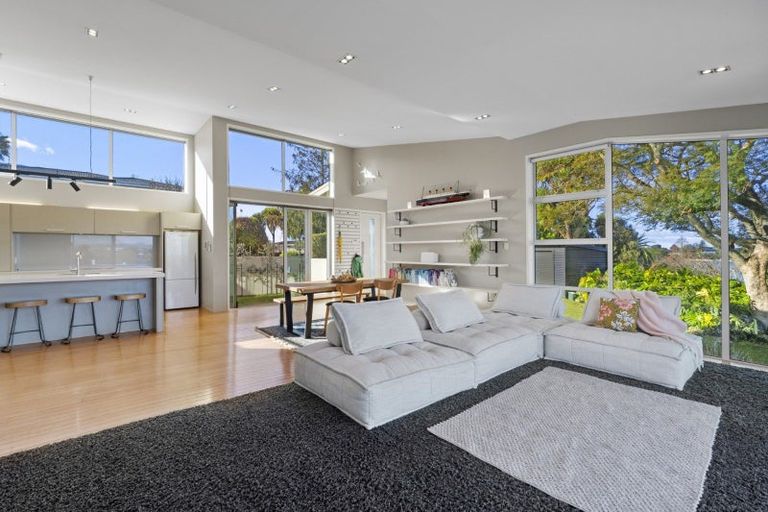 Photo of property in 77 Goods Road, Otumoetai, Tauranga, 3110