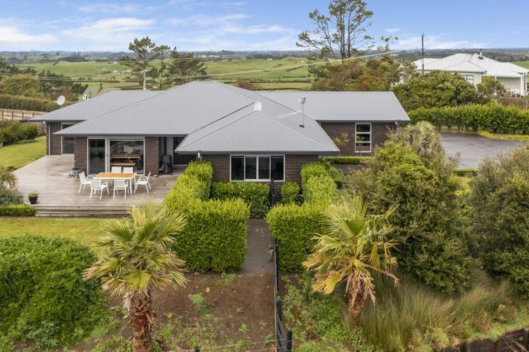 Photo of property in 233 King Road, Inglewood, 4386