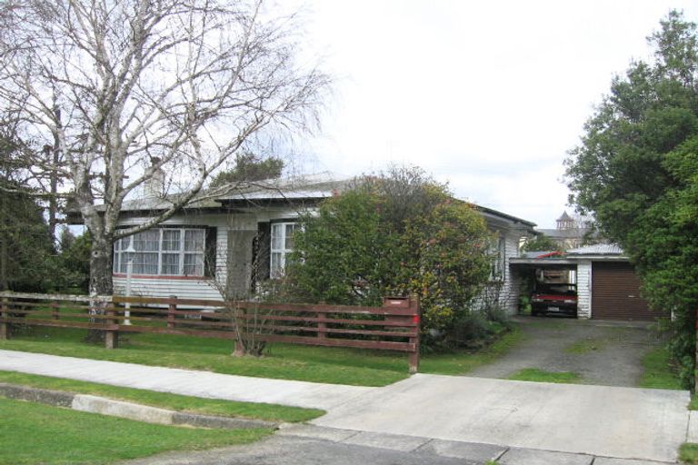 Photo of property in 19 Montagu Street, Feilding, 4702