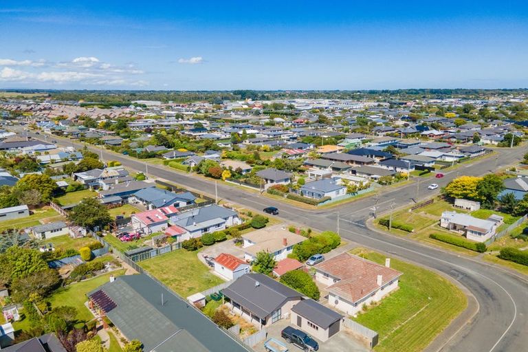 Photo of property in 68 Wallace Street, Grasmere, Invercargill, 9810