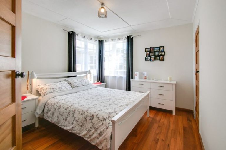 Photo of property in 48 Russell Road, Marewa, Napier, 4110