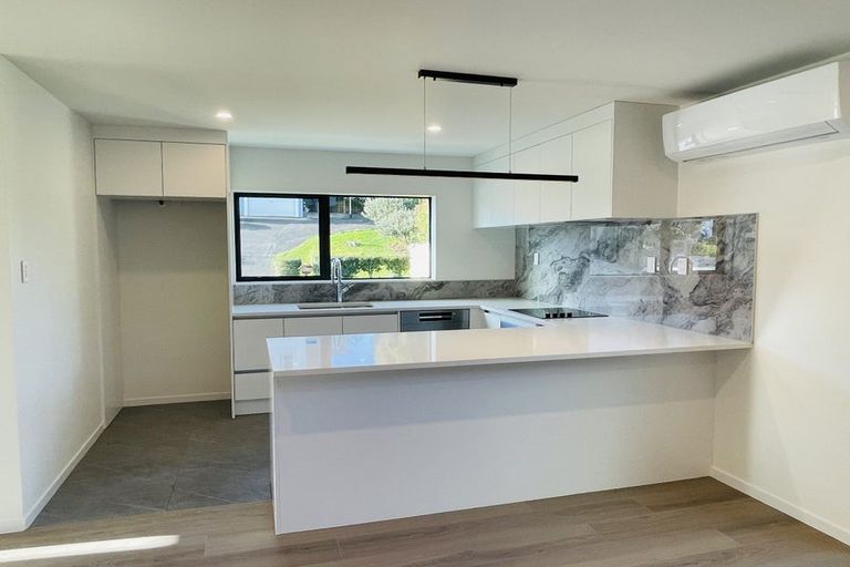 Photo of property in 75c Cardiff Road, Pakuranga, Auckland, 2010