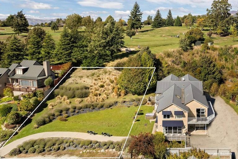 Photo of property in 16 Tenby Street, Wanaka, 9305