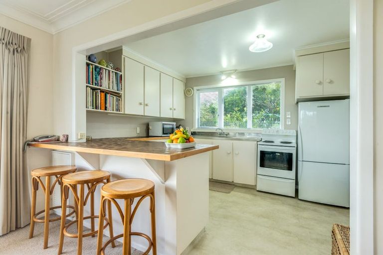 Photo of property in 1/19 Edgeworth Road, Glenfield, Auckland, 0629
