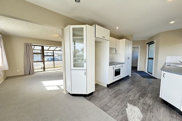 Photo of property in 11 Whelan Place, Hei Hei, Christchurch, 8042