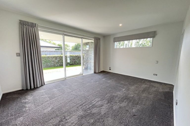 Photo of property in 30 Bronco Drive, Aidanfield, Christchurch, 8025
