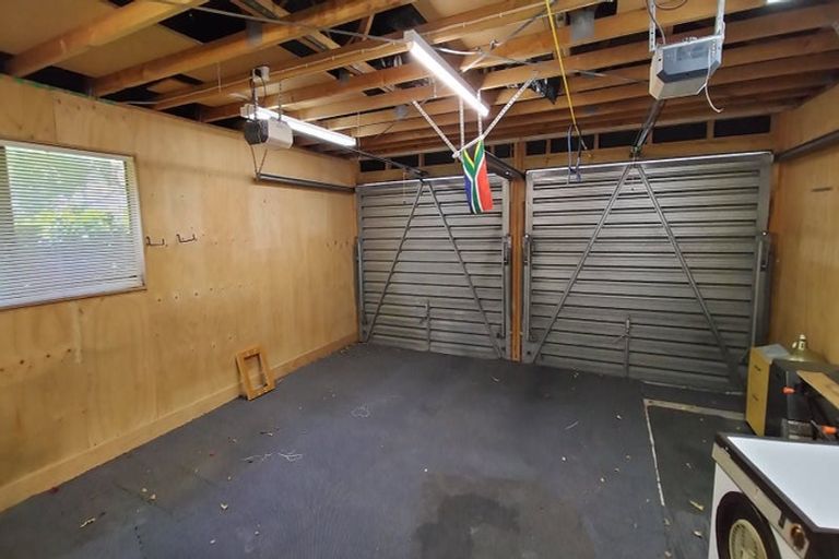 Photo of property in 30 Wyndrum Avenue, Waterloo, Lower Hutt, 5011