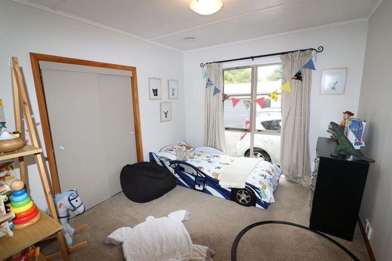 Photo of property in 89 Princess Street, Dannevirke, 4930