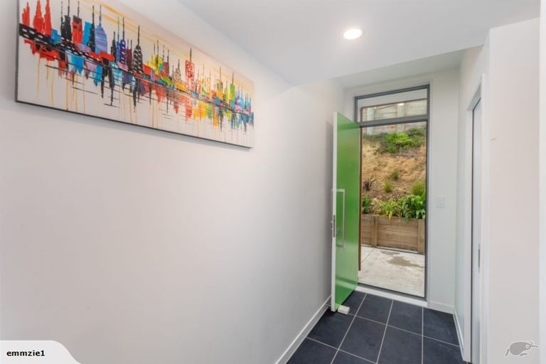 Photo of property in 1/7 Handyside Street, Tawa, Wellington, 5028