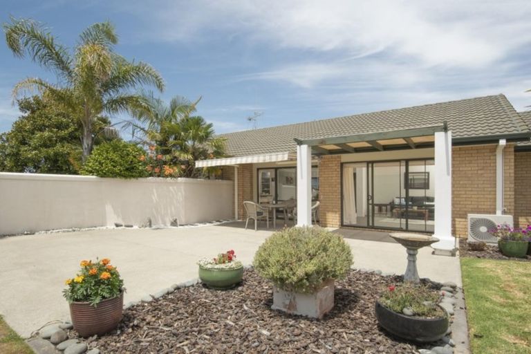 Photo of property in 27 Savannah Place, Papamoa Beach, Papamoa, 3118