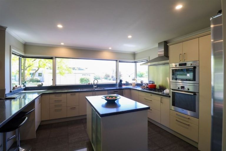 Photo of property in 11 Chateau Close, Gleniti, Timaru, 7910