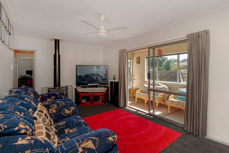 Photo of property in 45 Rangiuru Road, Otaki Beach, Otaki, 5512