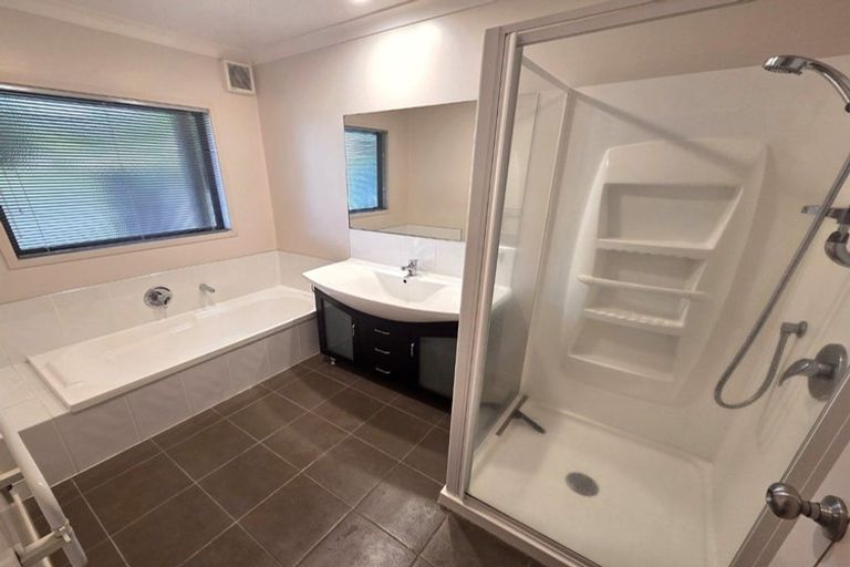 Photo of property in 114 Osprey Drive, Welcome Bay, Tauranga, 3112