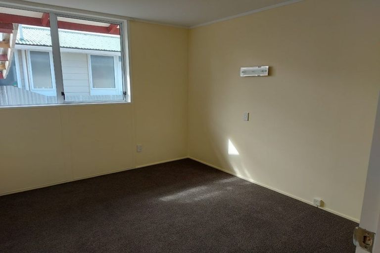 Photo of property in 18a Shakespeare Avenue, Trentham, Upper Hutt, 5018