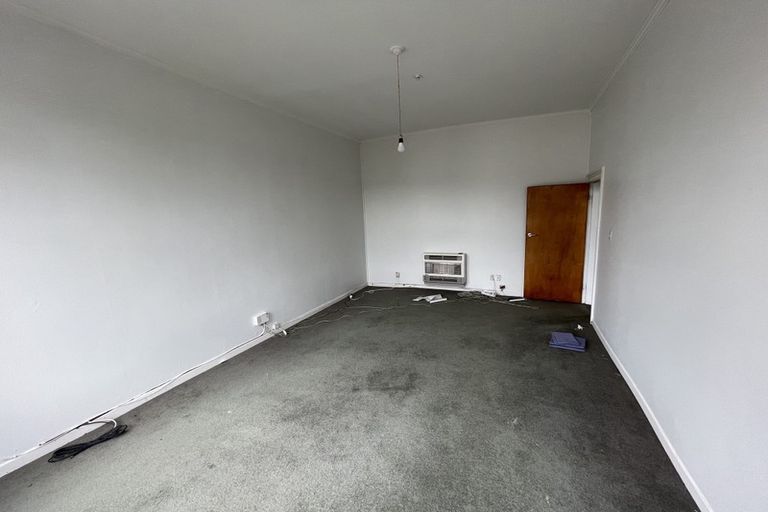 Photo of property in 28 Macdonald Crescent, Te Aro, Wellington, 6011