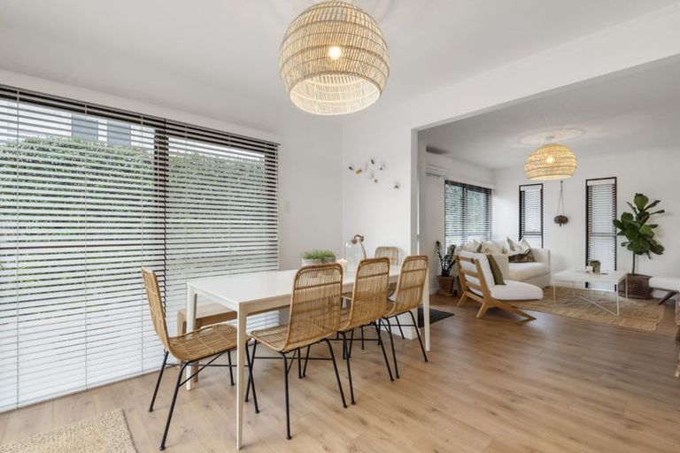 Photo of property in 1/92 Victoria Road, Devonport, Auckland, 0624