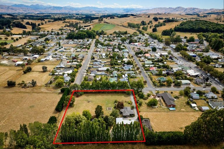 Photo of property in 22 Reeves Street, Cheviot, 7310