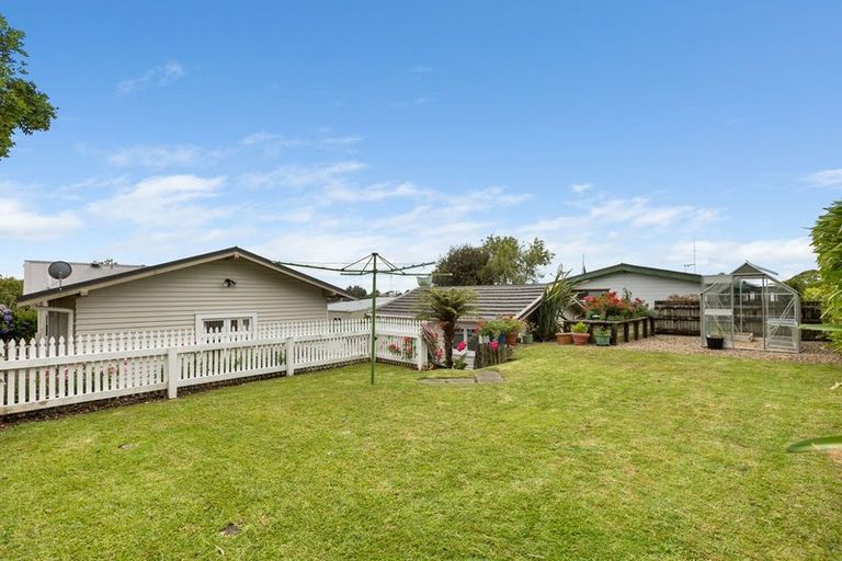 Photo of property in 183 Tukapa Street, Westown, New Plymouth, 4310