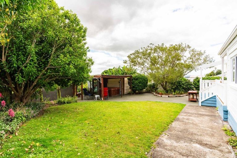 Photo of property in 77-79 Hokianga Road, Dargaville, 0310