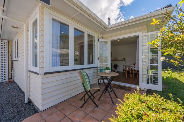 Photo of property in 109 Havelock Road, Havelock North, 4130