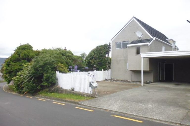 Photo of property in 6 Taieri Crescent, Kelson, Lower Hutt, 5010