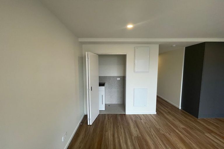 Photo of property in 1/5g Dishys Road, Flat Bush, Auckland, 2019