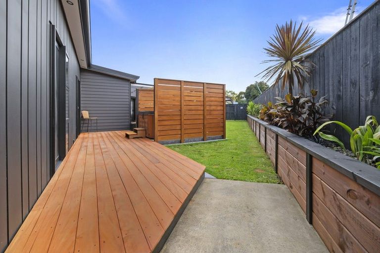 Photo of property in 4 Waimarama Court, Roslyn, Palmerston North, 4414