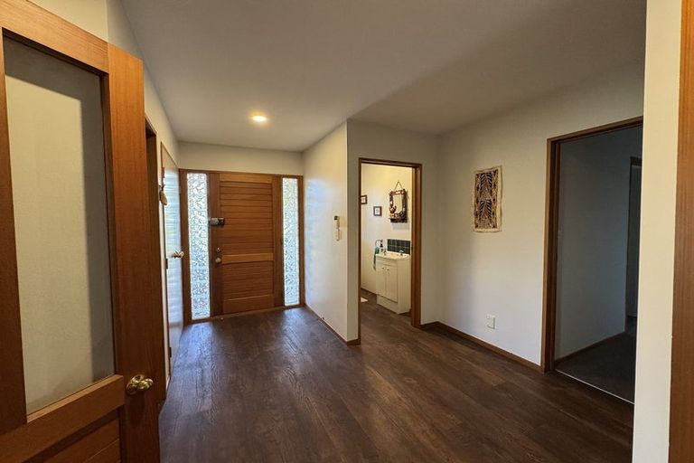 Photo of property in 34 Blue Gum Place, New Brighton, Christchurch, 8083