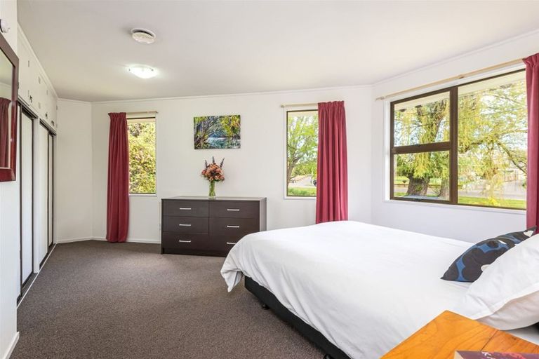 Photo of property in 36 Riverlaw Terrace, Saint Martins, Christchurch, 8022