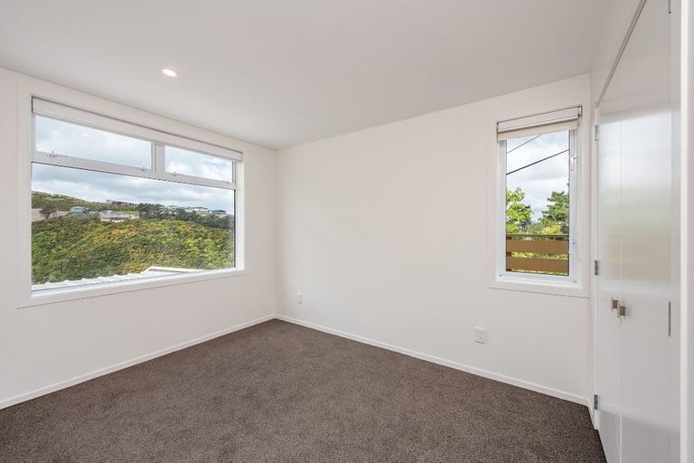 Photo of property in 2/25 Kitchener Terrace, Johnsonville, Wellington, 6037