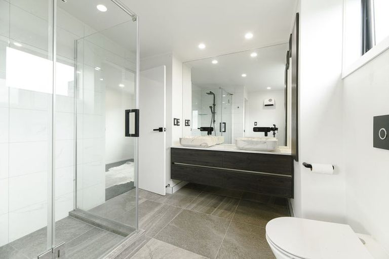 Photo of property in 441 Titirangi Road, Titirangi, Auckland, 0604