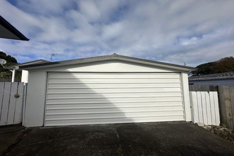 Photo of property in 8 Dennis Road, Papatoetoe, Auckland, 2025