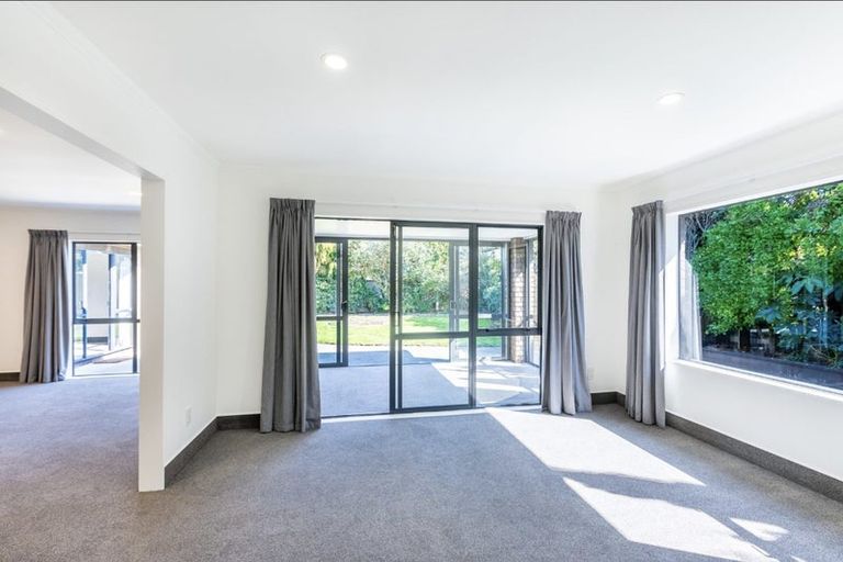 Photo of property in 8 Cedar Drive, Paraparaumu Beach, Paraparaumu, 5032