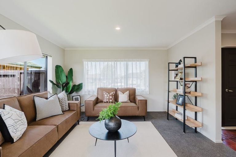 Photo of property in 17 Burgundy Court, Rototuna, Hamilton, 3210