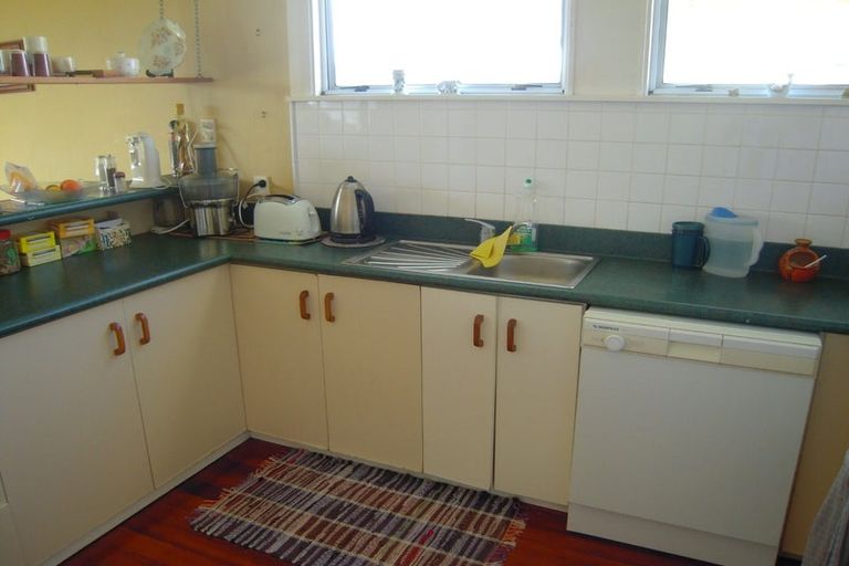 Photo of property in 34 Tokomaru Street, Welbourn, New Plymouth, 4312