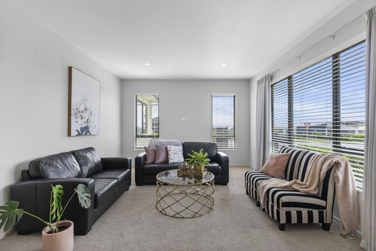 Photo of property in 9 Motukaraka Drive, Beachlands, Auckland, 2018