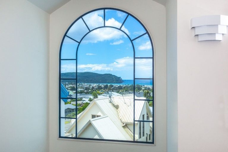 Photo of property in 107 Pacific View Drive, Whangamata, 3620