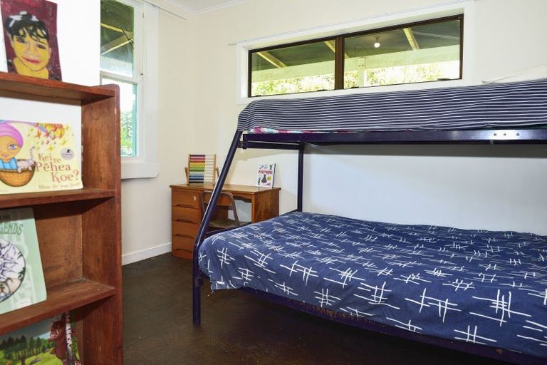 Photo of property in 51 Tauwhareparae Road, Tolaga Bay, 4077