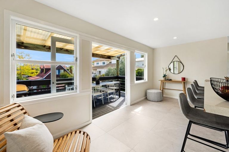 Photo of property in 1/11 Norman Road, Hauraki, Auckland, 0622