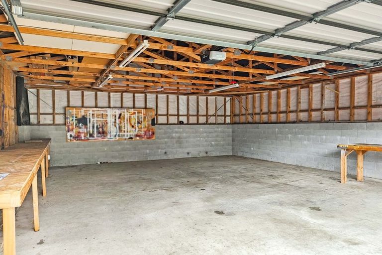 Photo of property in 59 Raukawa Street, Stokes Valley, Lower Hutt, 5019
