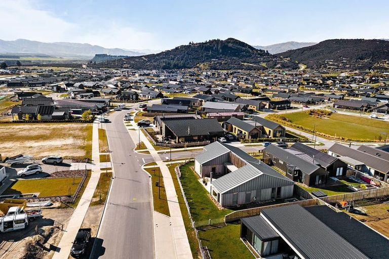 Photo of property in Northlake, 15 Cambrian Street, Wanaka, 9305