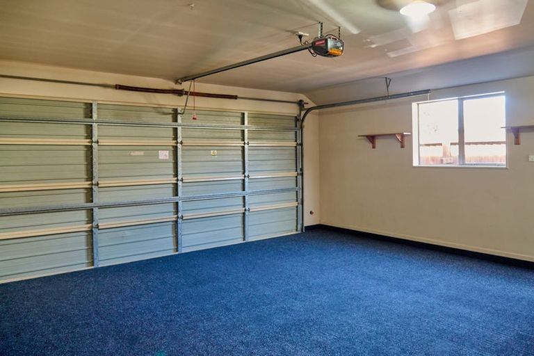 Photo of property in 5 Robinia Place, Wigram, Christchurch, 8042