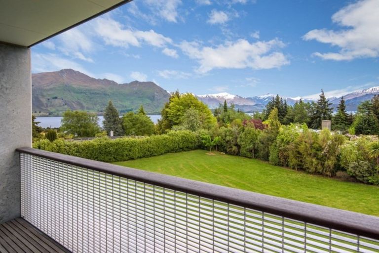 Photo of property in 7 Ridgecrest, Wanaka, 9305